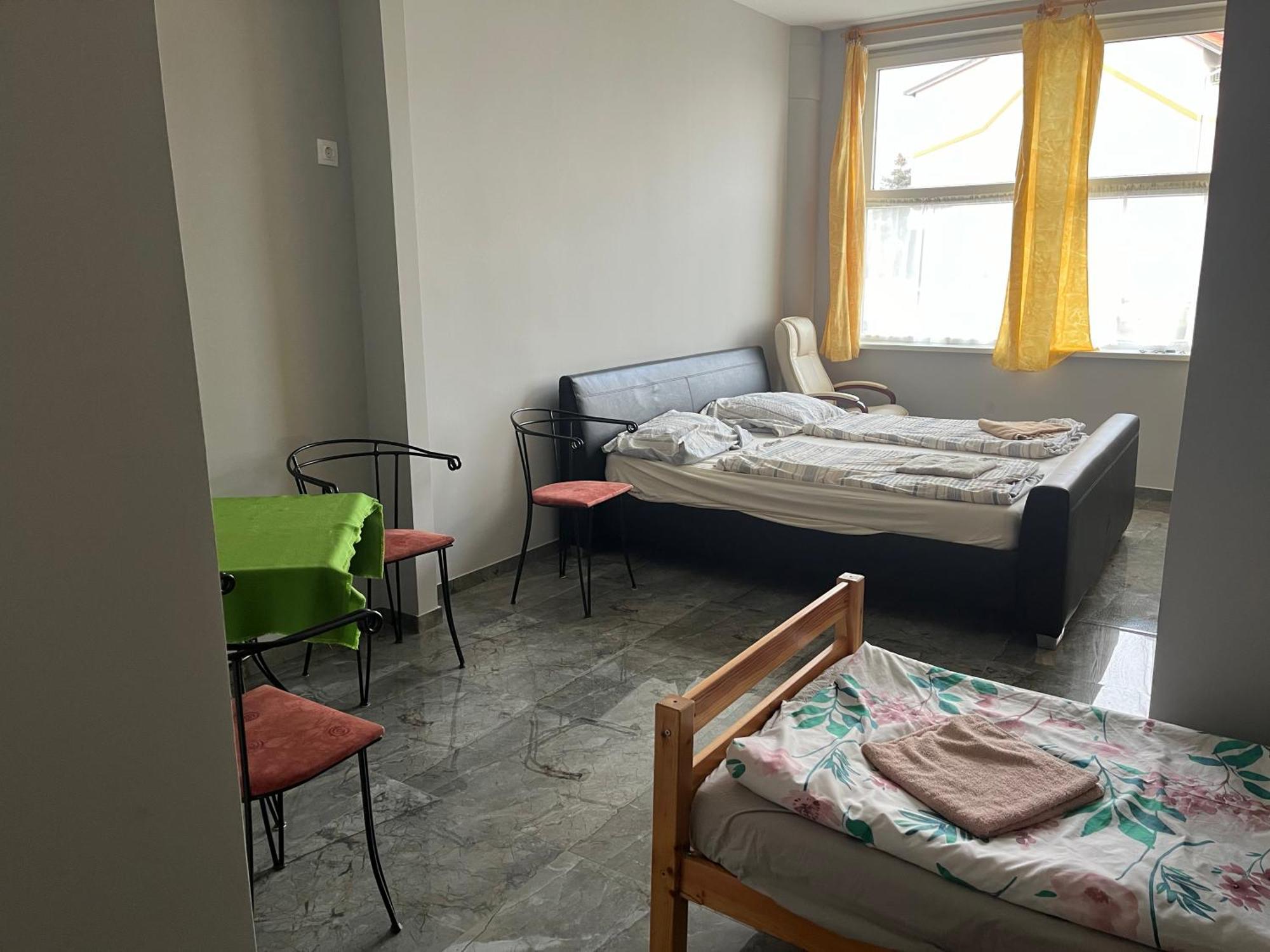 Lilla Motel Hegyeshalom Kültér fotó